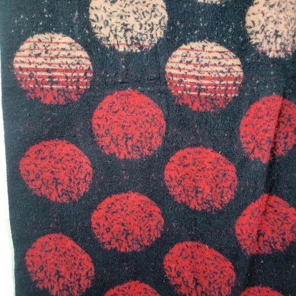 Giant Gradient Circles / Moons Soft Scarf in Red and Navy - Picture 6 of 12